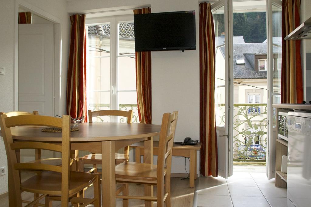 Residence Maison Blanche Plombieres-les-Bains Bagian luar foto