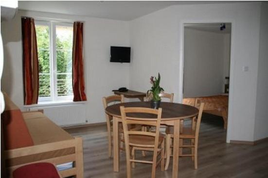 Residence Maison Blanche Plombieres-les-Bains Ruang foto