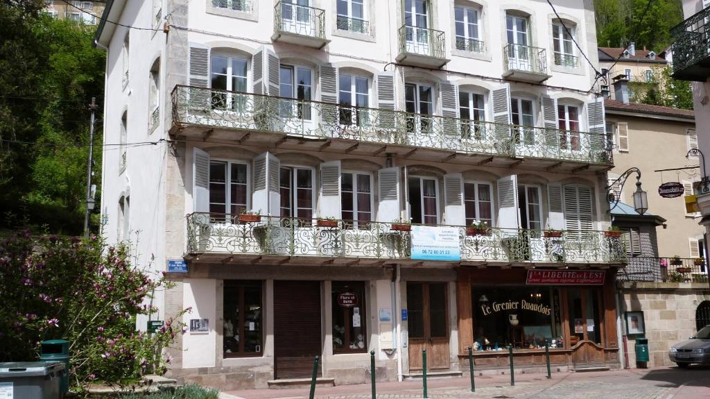 Residence Maison Blanche Plombieres-les-Bains Bagian luar foto